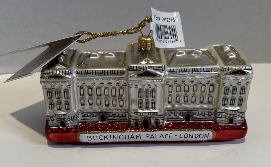 Polonaise Buckingham Palace Glass Ornament