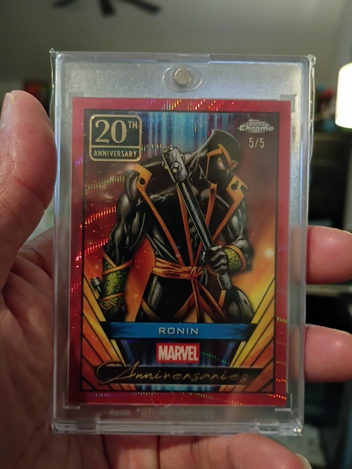 2025 Topps Chrome Marvel 20th Year Anniversary Red Wave Refractor Ronin /5 😱