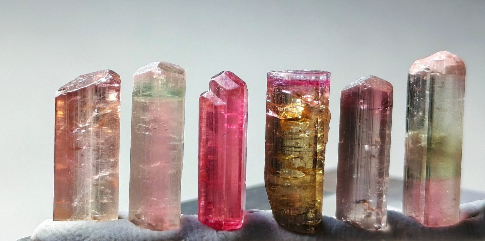 Tri colour terminated tourmaline crystals - 22 Carats