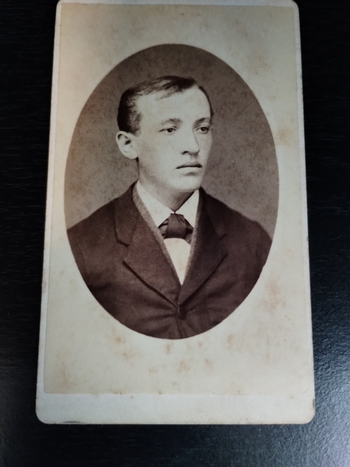 CDV Photo c1870s Man Slick Hair Serious Face  Mrs JH Fitzgibbons St. Louis MO