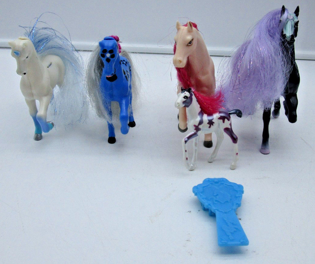 Bella Sara Lot of 5 Horses- Medium (Lot A)