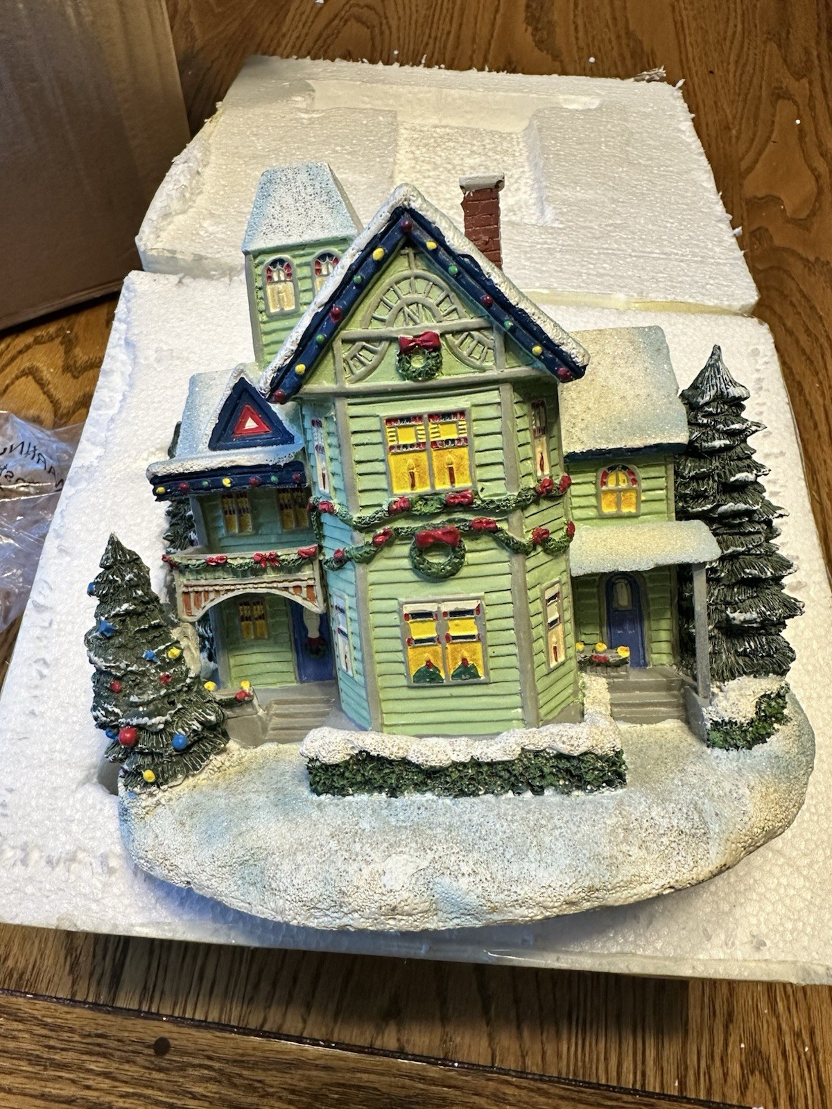 🎄Hawthorne Village: Thomas Kinkade Christmas: Candle Glow House
