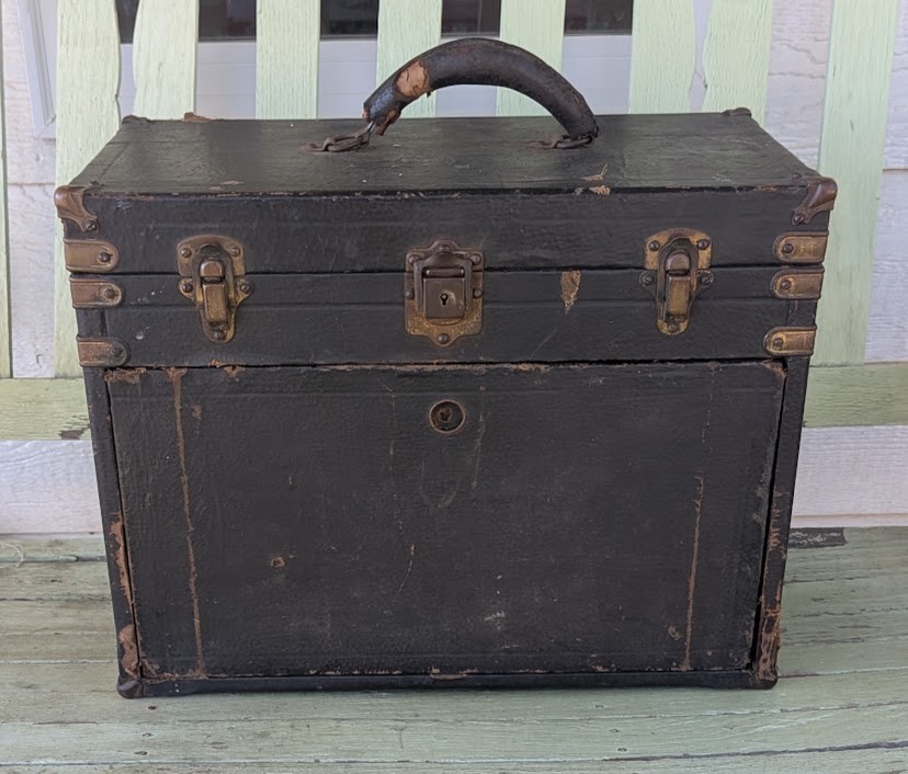 Antique Pilliod Machinist Tool Box Chest Swanton Ohio