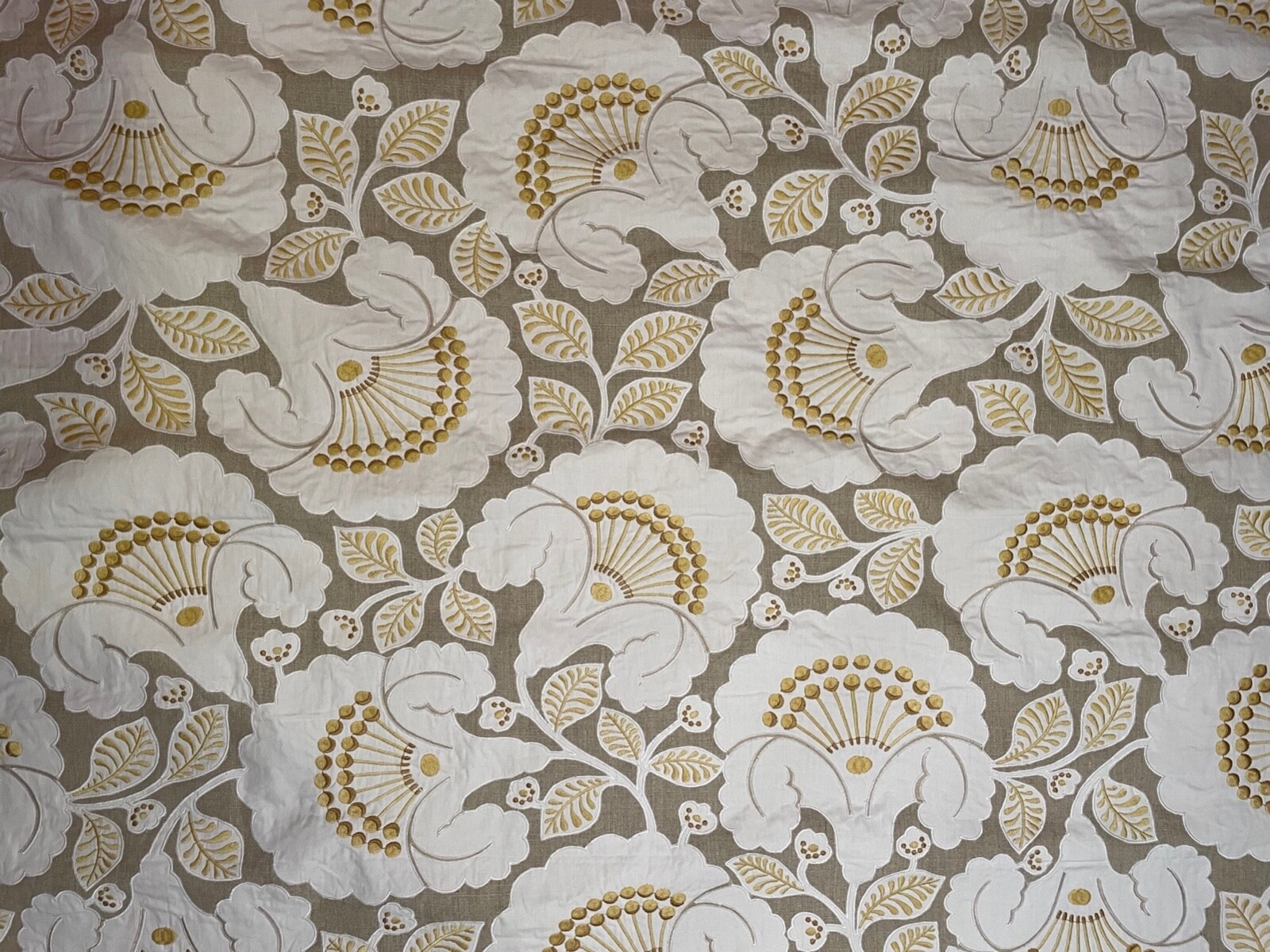 COWTAN & TOUT Embroidered Garden linen cotton natural white yellow remnants new