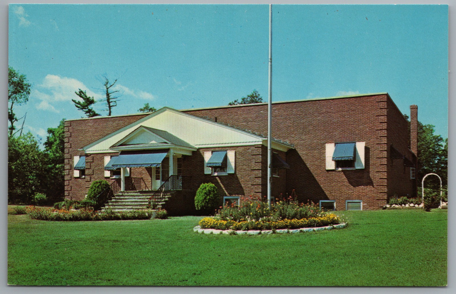 Morristown NJ Morristown Columbian Club Speedwell Ave c1965 Postcard