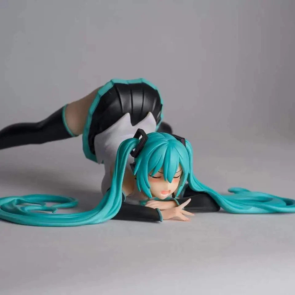 Hatsune Miku Figure 9cm Anime GK Standing Statue Desktop Collectible Model Toy