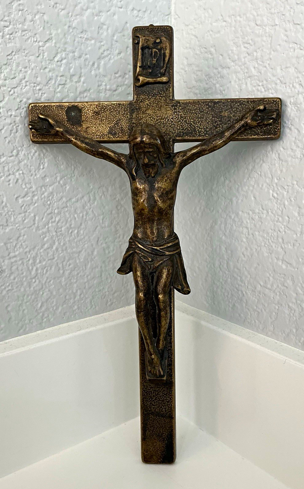 Vintage Bronze finish crucifix cross wall hanging(made in Italy)