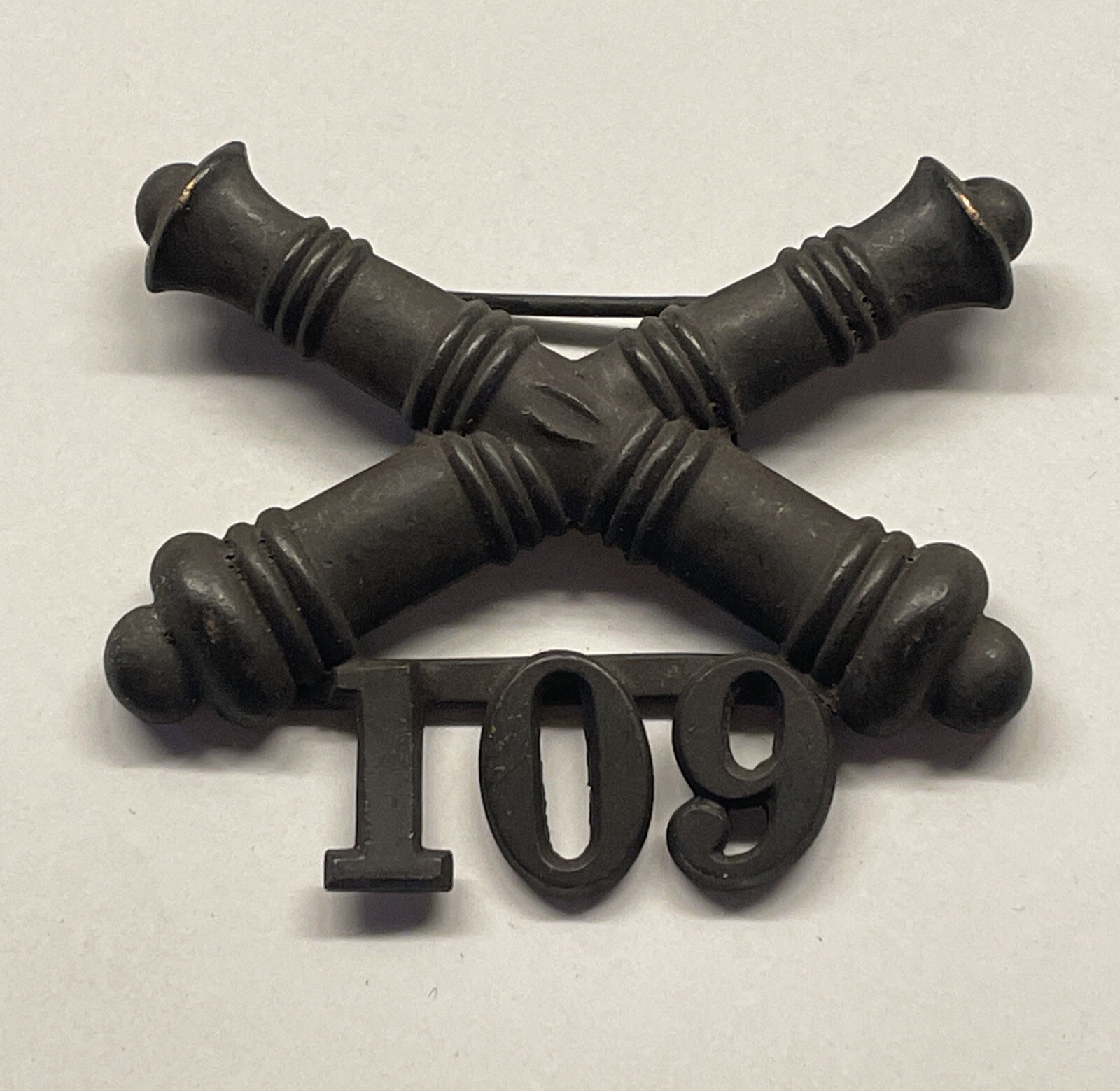 1890’s U.S. Artillery Cap Badge 109th Division