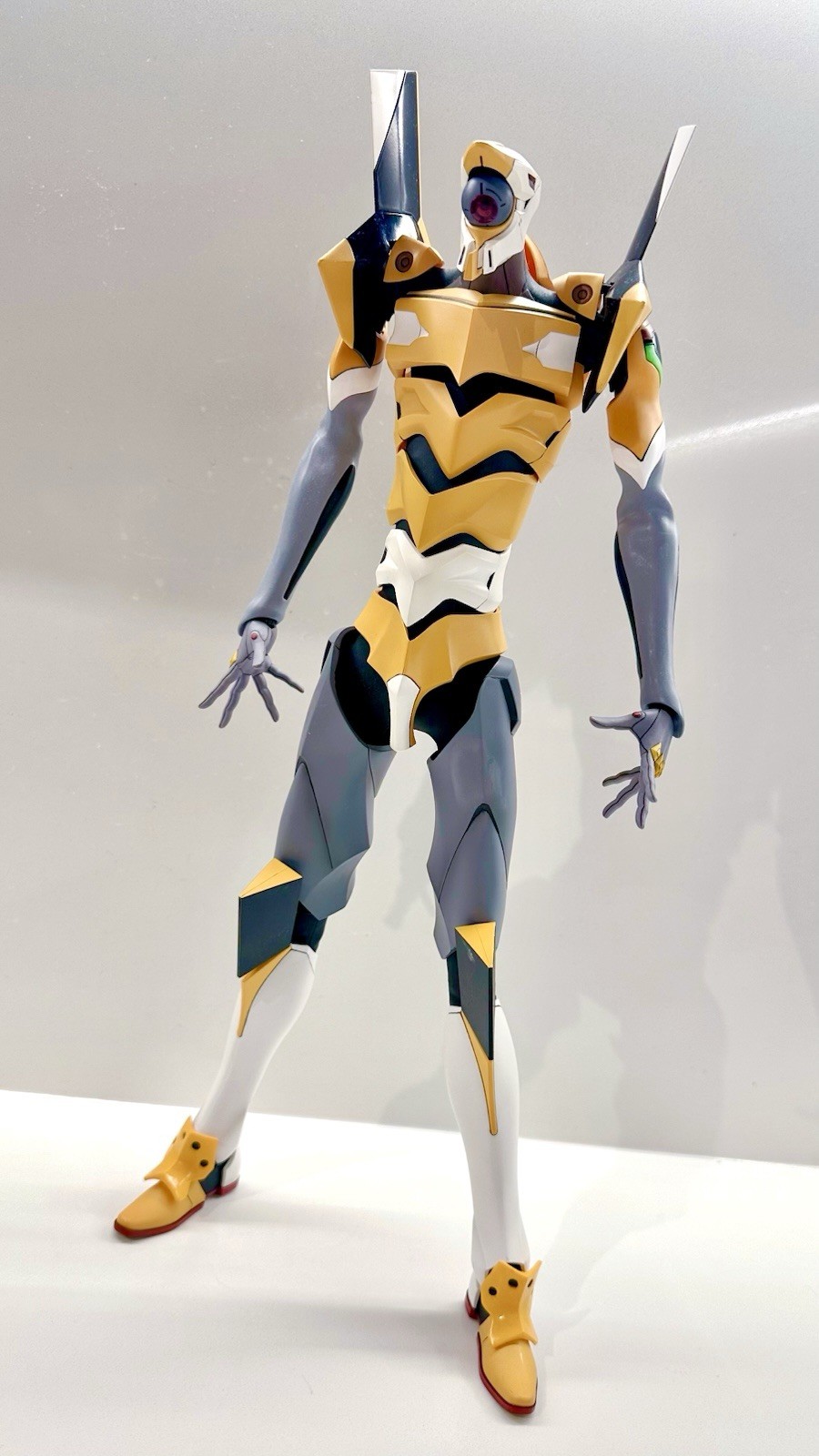 【Clearance】Medicom RAH Evangelion Mark.09 EVA Figure 8 Extra Hands AS-IS