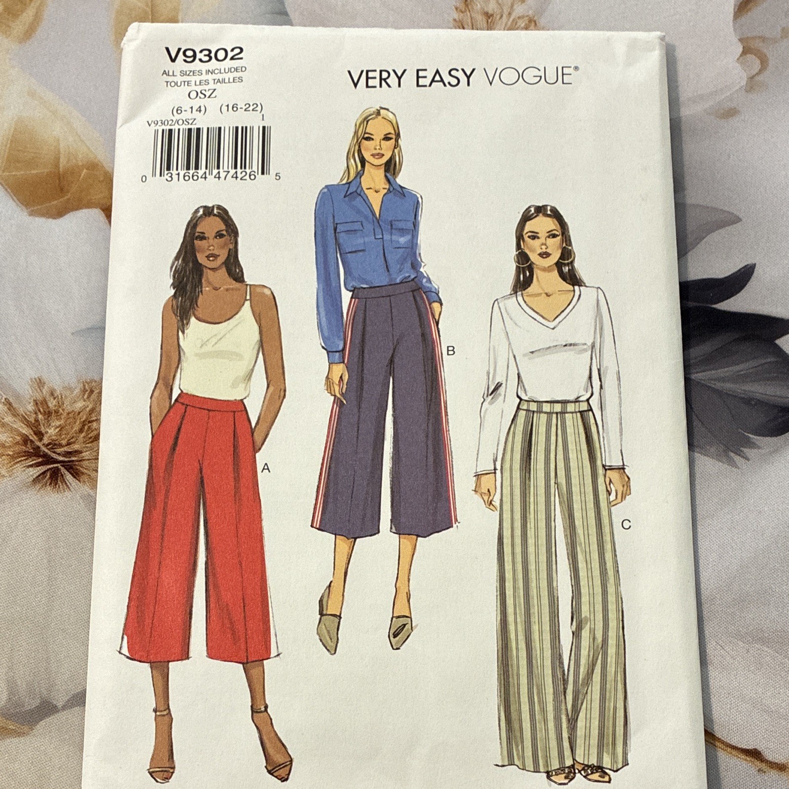 Vogue Very Easy V9302 Women\'s Pants Sewing Pattern Sizes 6-14, 16-22