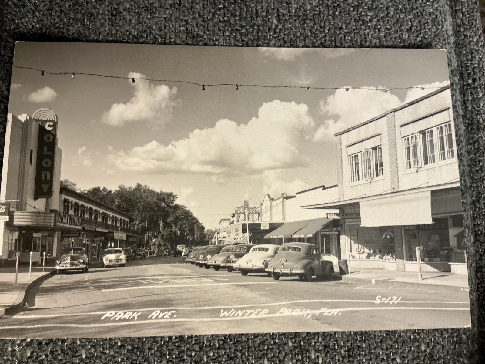 FLORIDA REAL PHOTO Park Avenue in Winter Park FLA - Old Cars