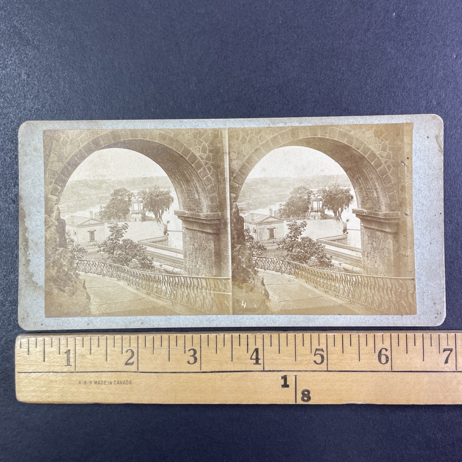 Squint-Skull Photo-Optical Illusion Stereoview R. Newell Fairmount Park
