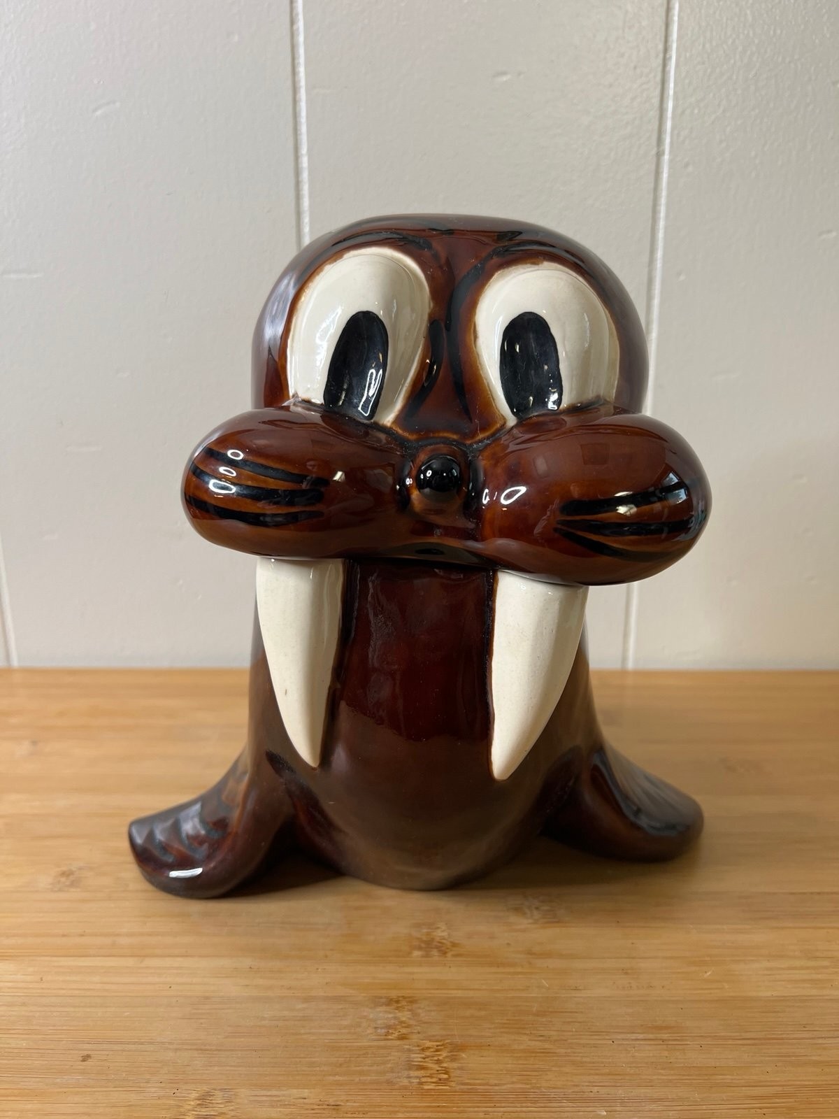 Vintage Wally the Walrus Ceramic Cookie Jar Brown 10”