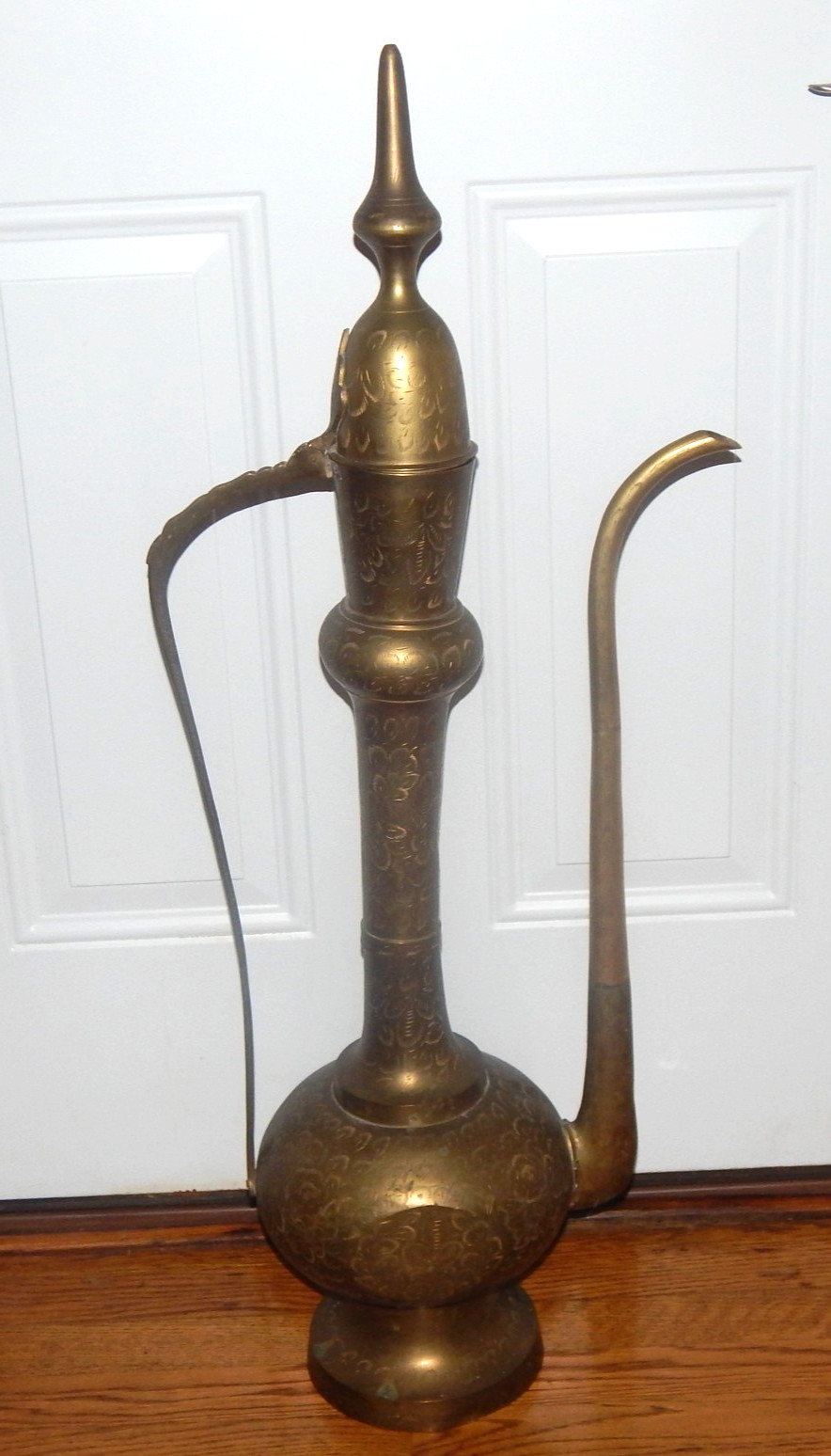 VTG LARGE HEAVY Brass Etched Aftaba Pot Ewer Pitcher 36\