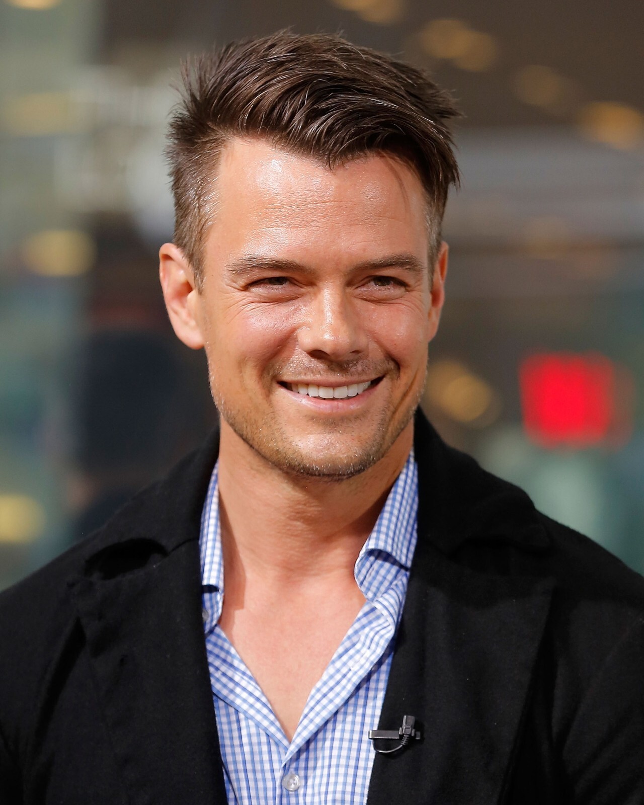 JOSH DUHAMEL 8x10 PHOTO *