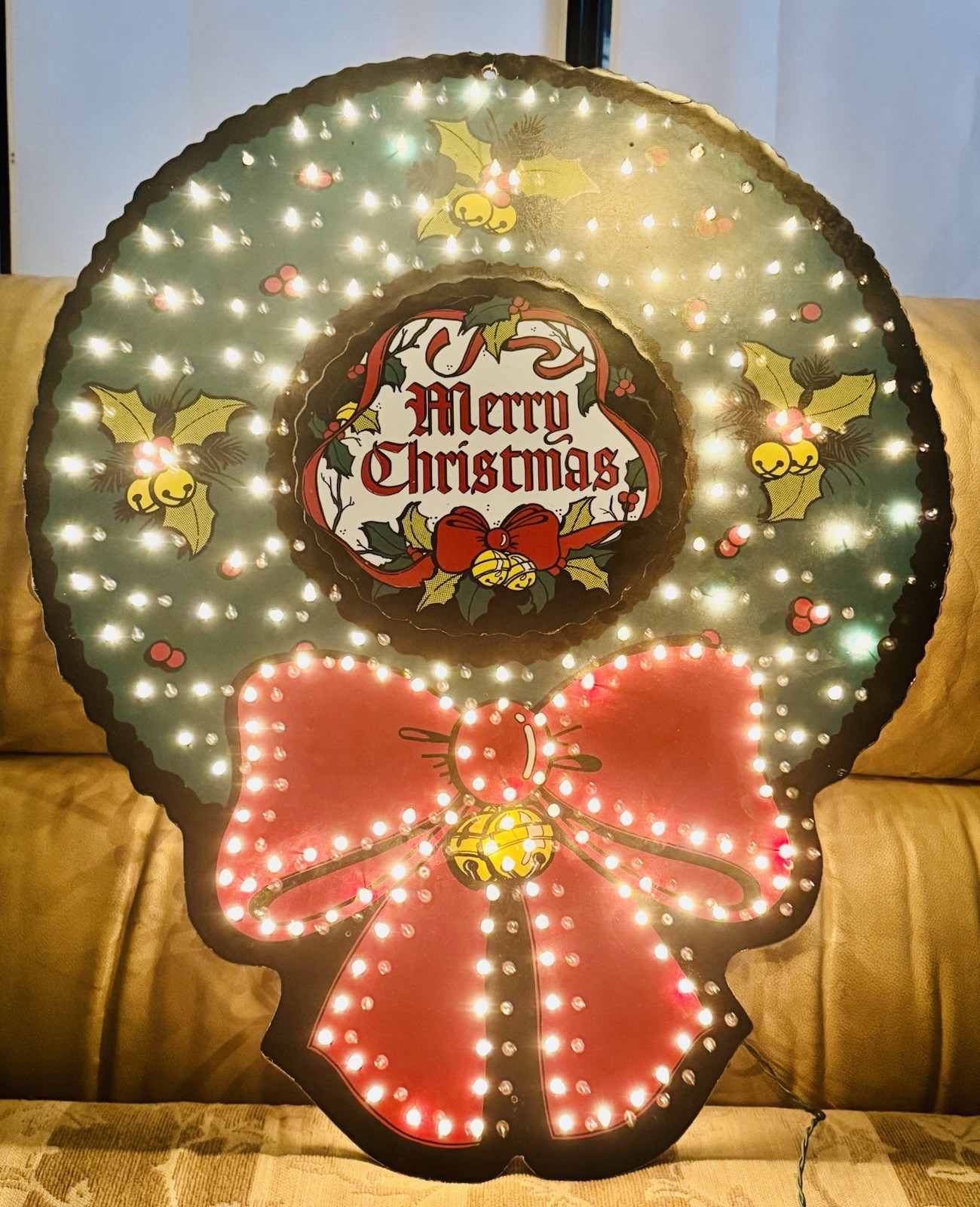 VTG 1990s “True to Nature” Lighted Chip Board Christmas Holiday Wreath 22x27”