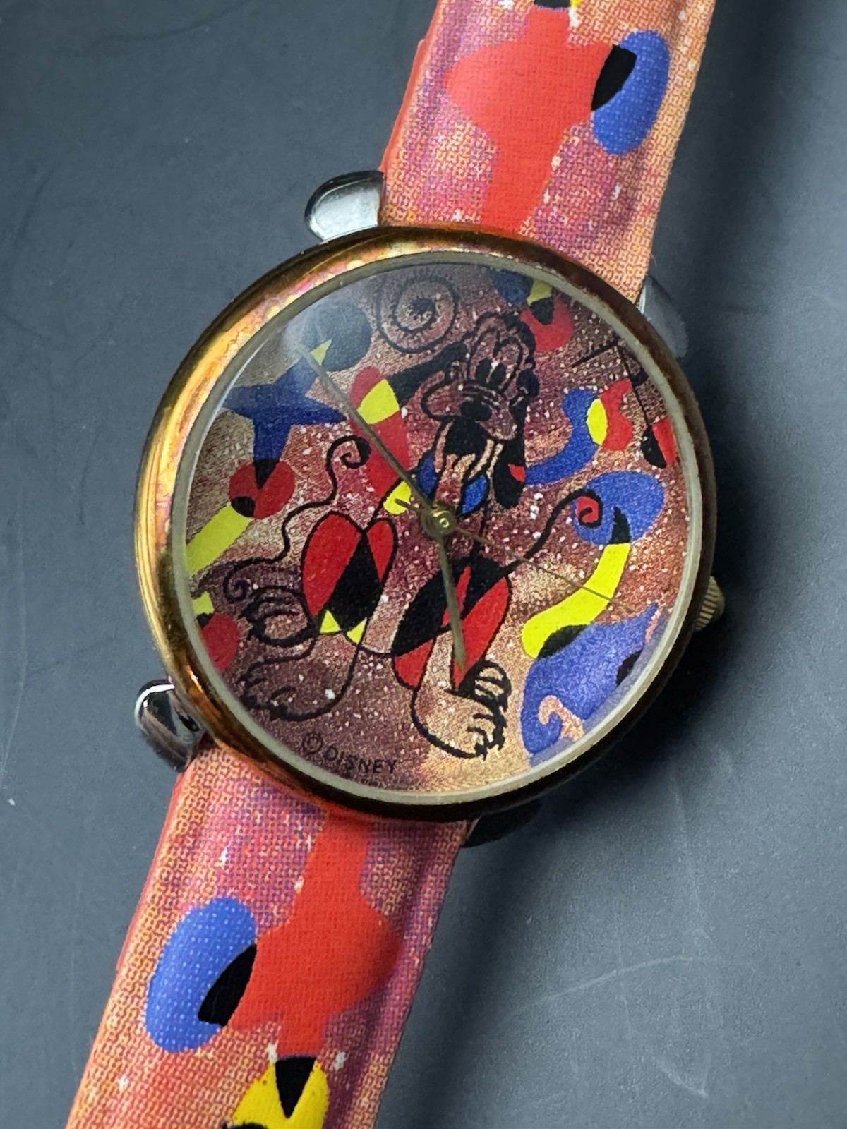 Vintage Rare Pluto Disney Red Face Red Leather Watch - Needs Battery