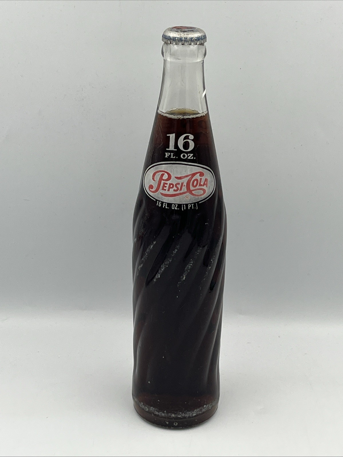 Genuine Original Vintage 1976 Pepsi Bottle Unopened Full Swirl 16 oz. One Pint