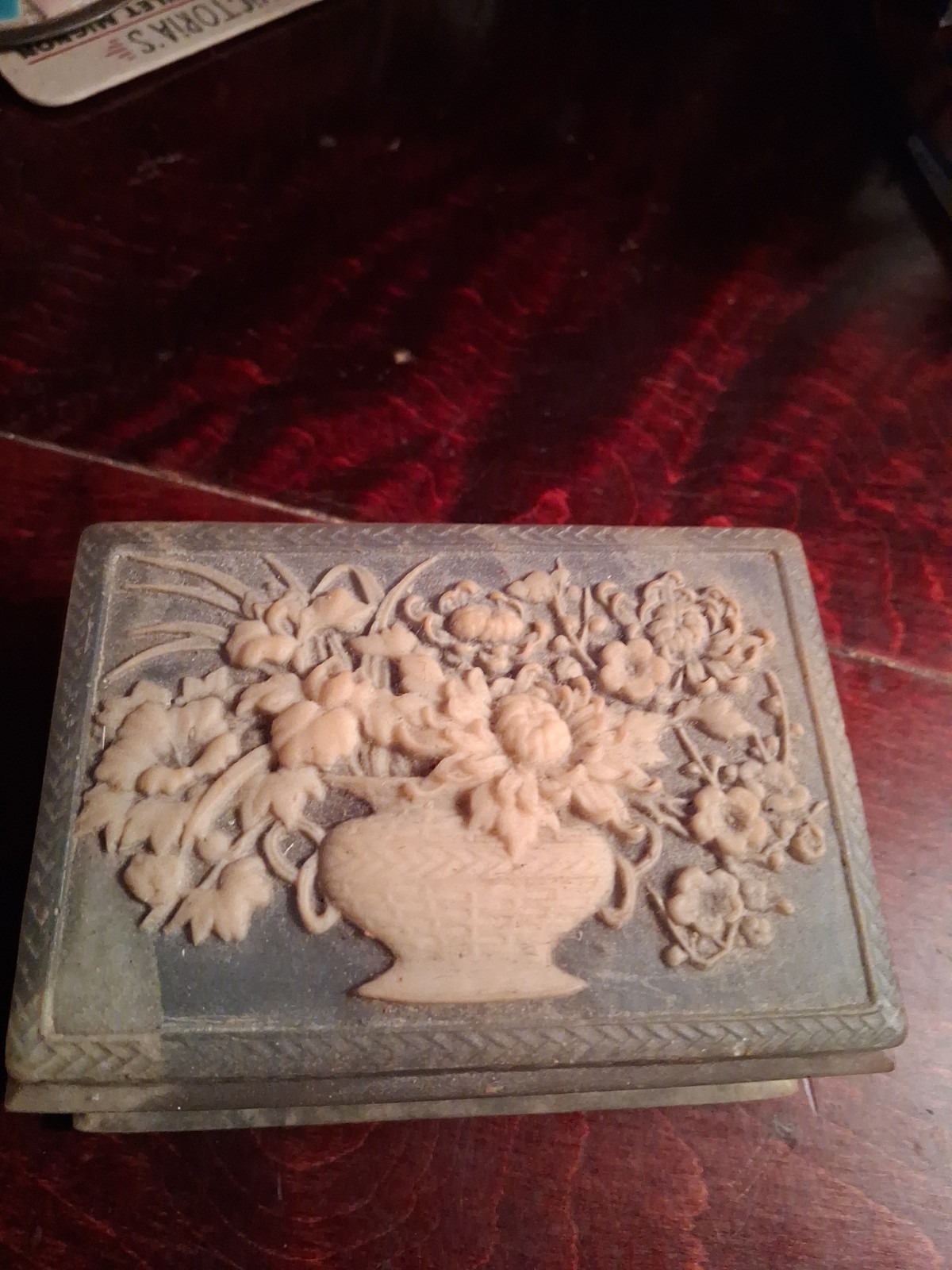 VTG Incolay Stone Trinket Box Floral Basket 3x4 Decor USA