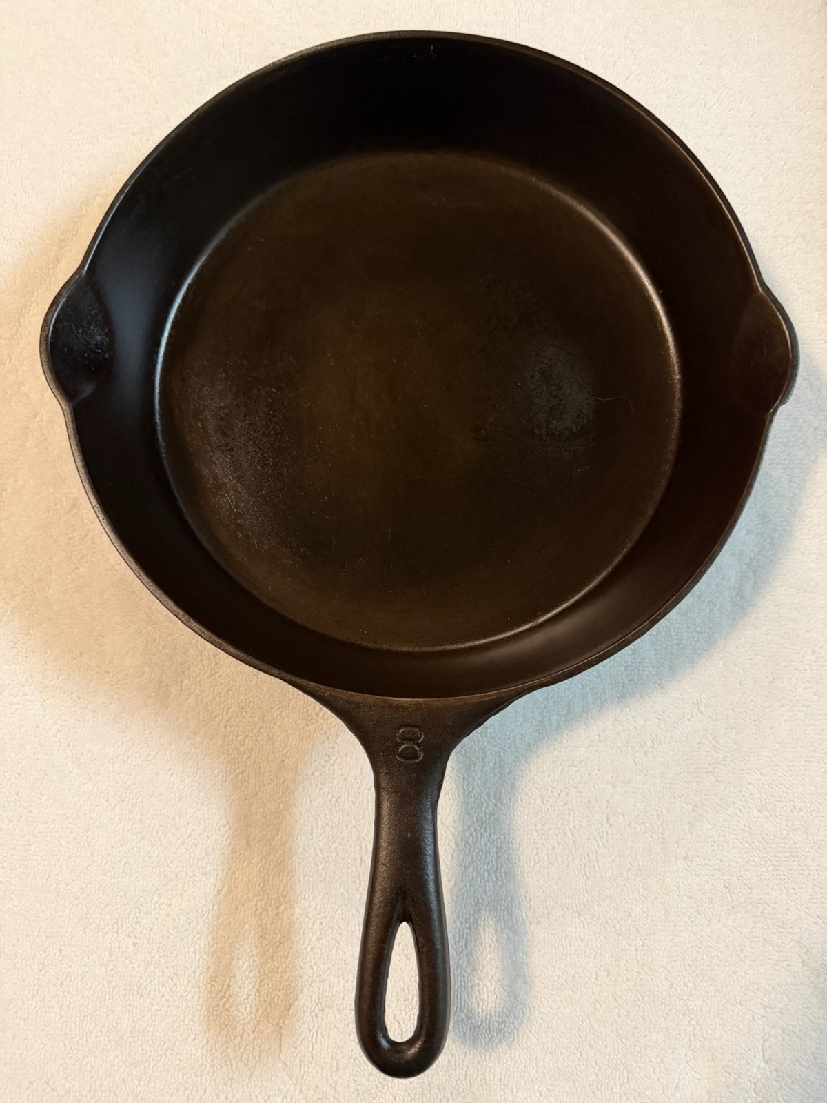 Griswold Cast Iron Skillet #8 (10”)