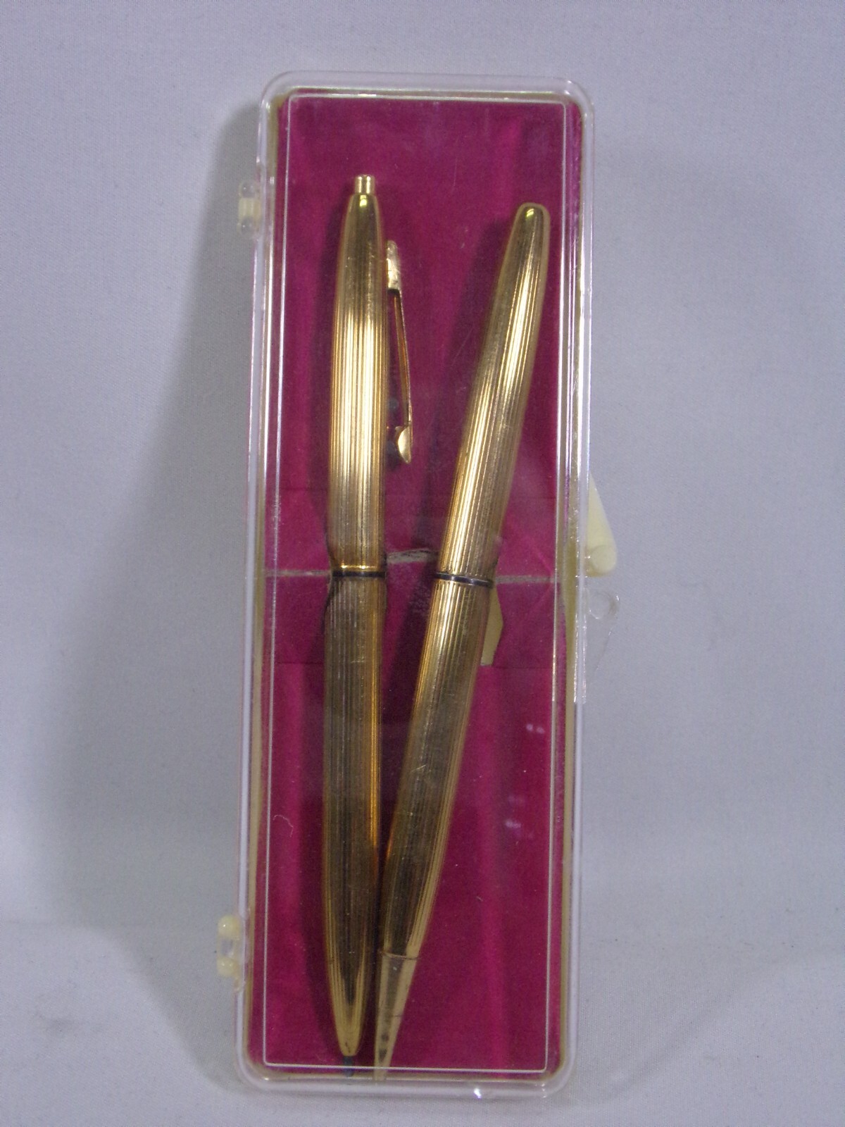 VINTAGE OAKLEY SQUARE BALLPOINT PEN & MECHANICAL PENCIL w/ CASE