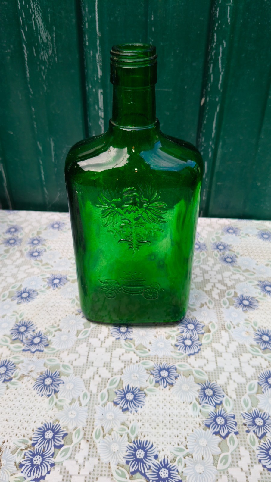 Antique Green Glass Bottle Double Eagle & Carriage Embossed 0.7L Rare Design