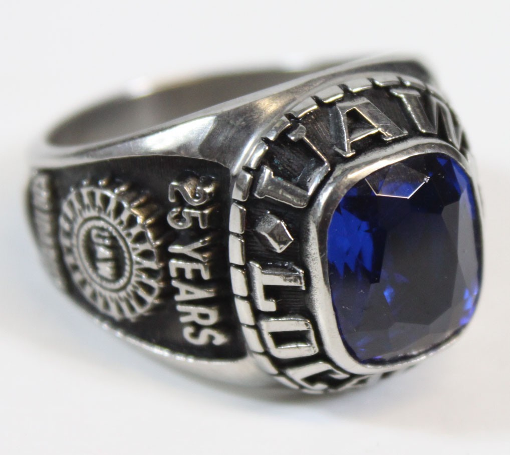 Vtg UAW Ring 25 Years Local 652 Oldsmobile Gemco Blue Stone Lansing MI Silver