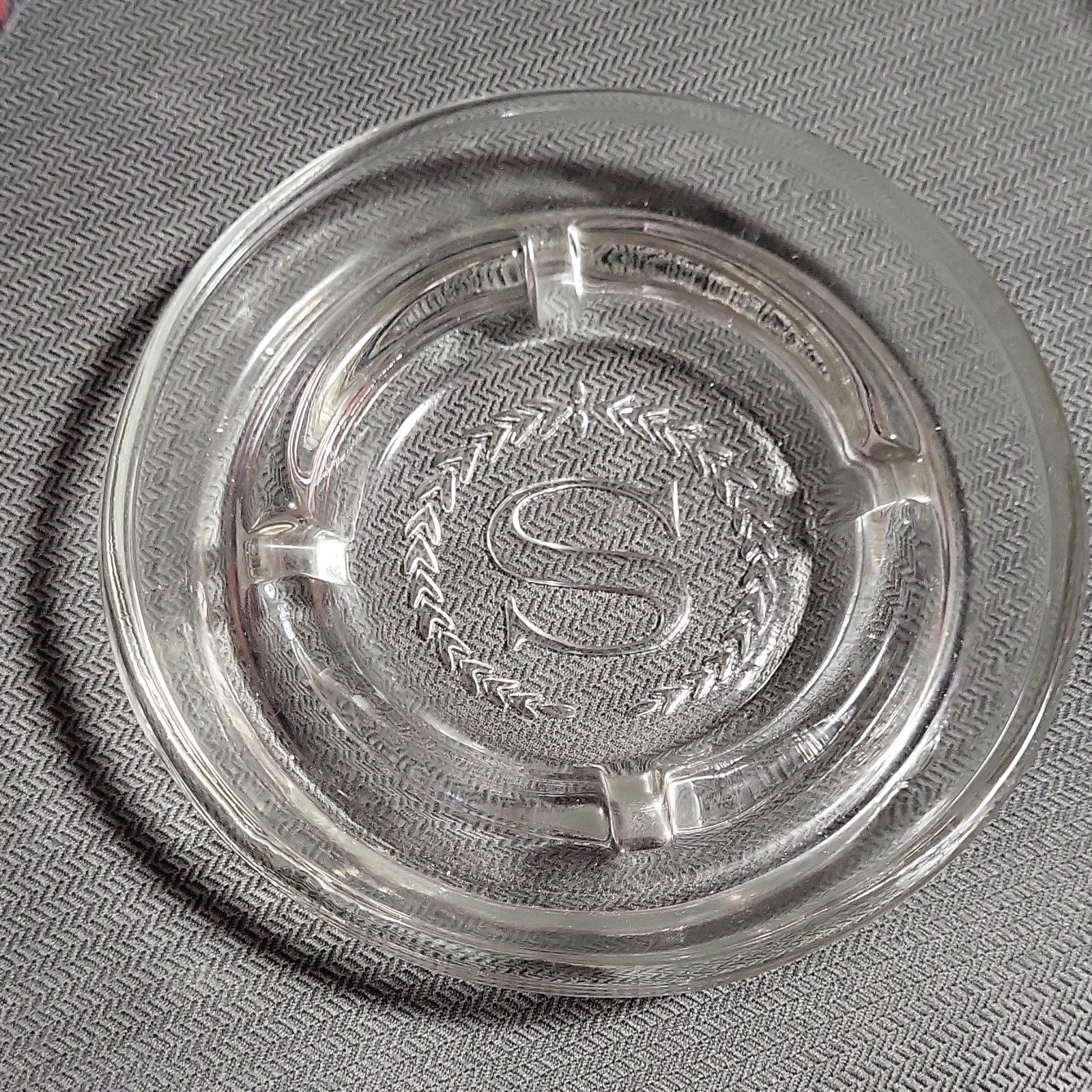 Vintage Sheraton Hotel Clear Glass Round Logo Ashtray 4 3/4 inch ST21