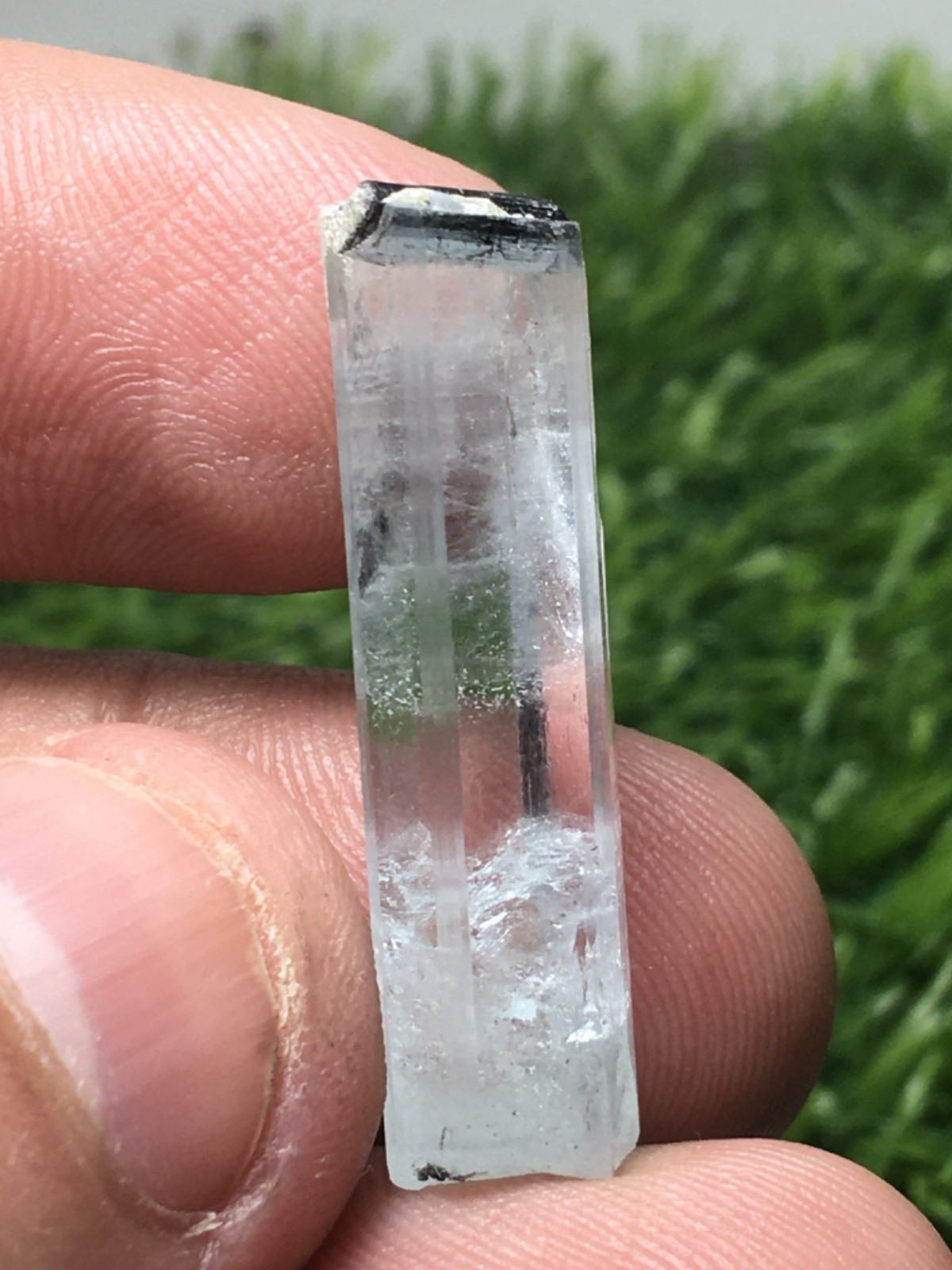 19.30 Carats AMAZING NATURAL AQUAMARINE CRYSTAL WITH BLACK TOURMALINE CRYSTAL (F