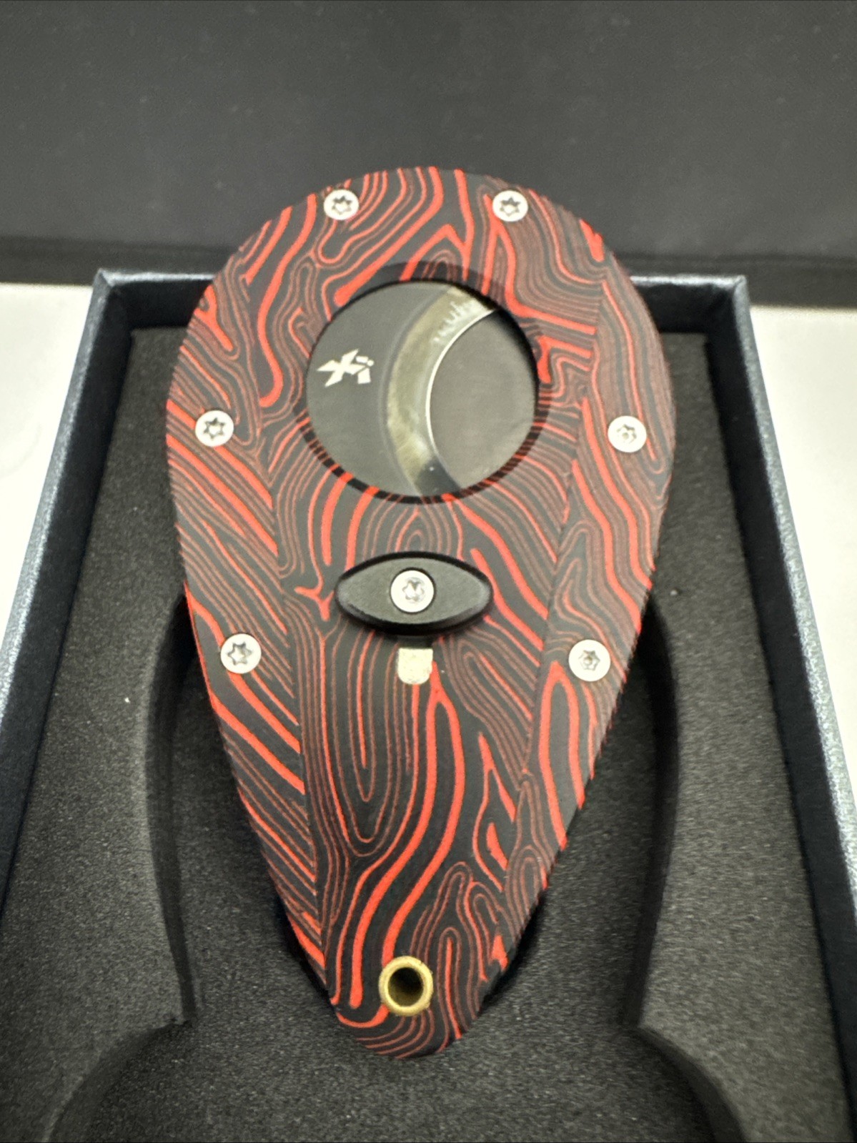Xikar Xi1 G10 Cigar Cutter - Black and Red - New