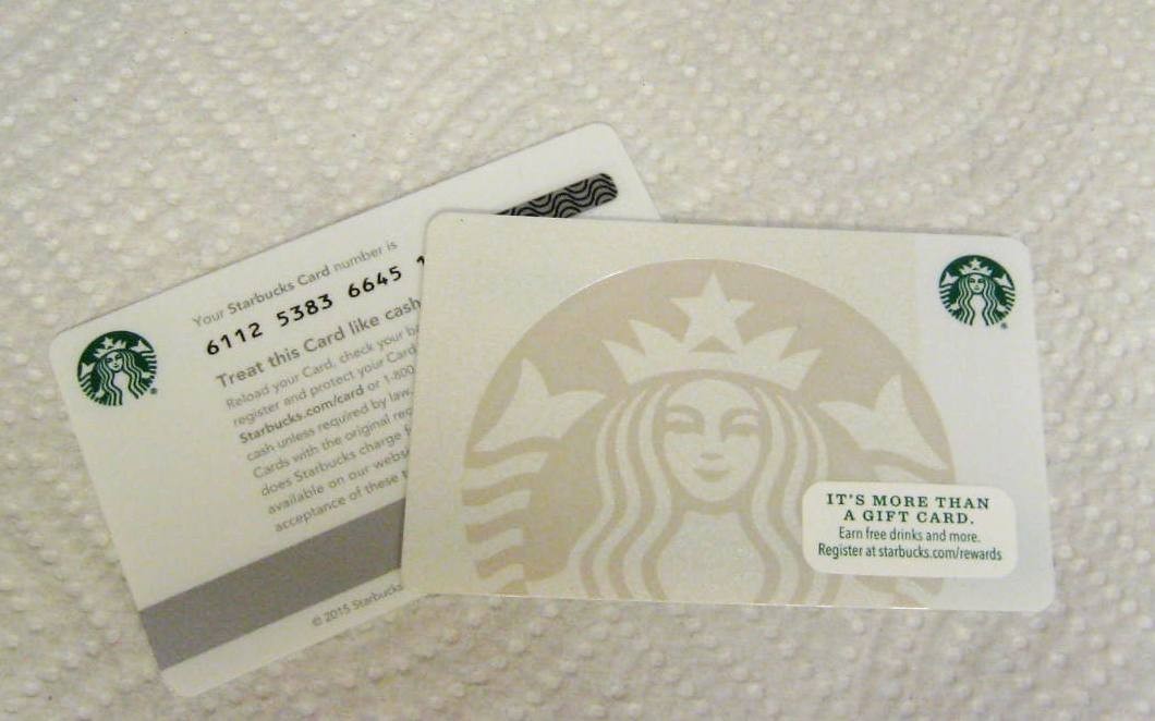 VINTAGE PLASTIC STARBUCKS 2015 PEARL WHITE TWIN TAILS SIREN GIFT CARD - #6112
