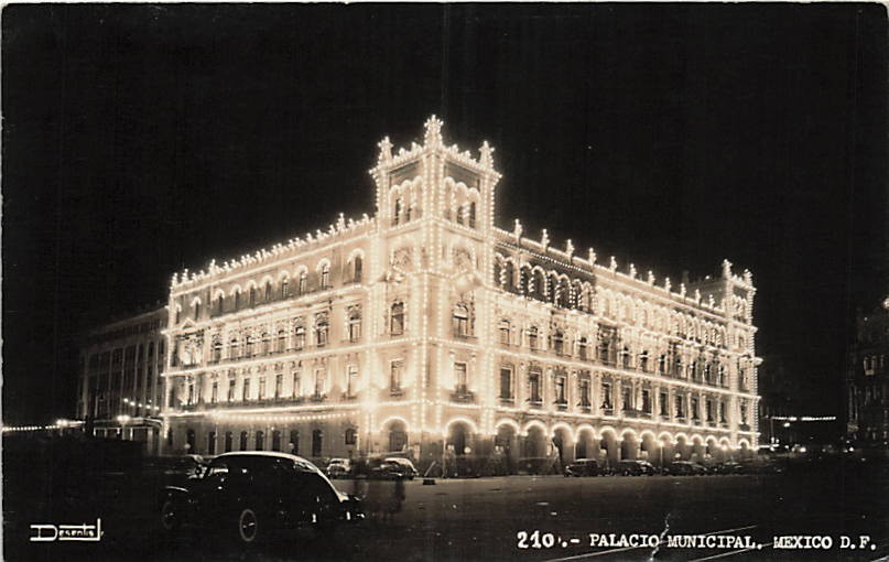 Postcard Mexico: RPPC Palacio Municipal at Night, Mexico City