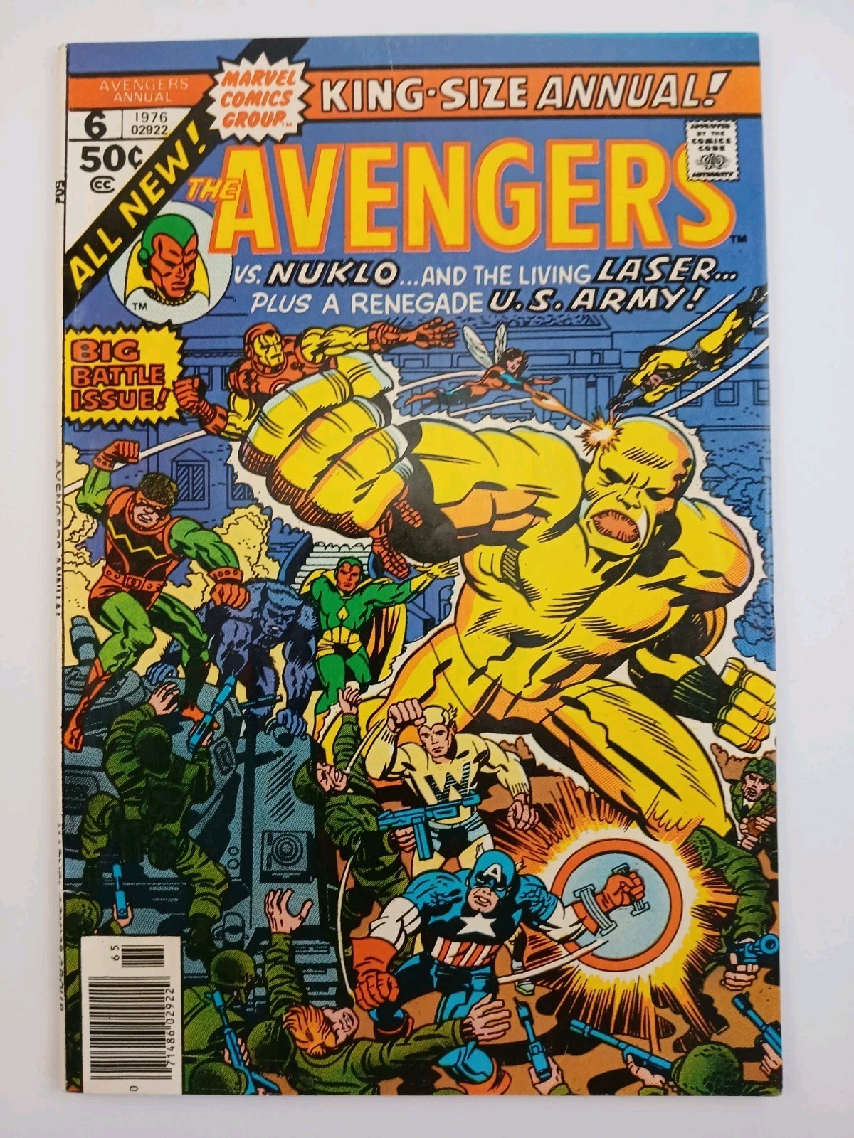 The Avengers Annual #6 VF/NM 9.0 (Marvel 1976)