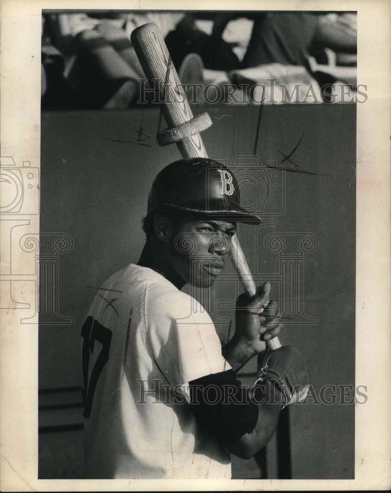 1972 Press Photo Cecil Cooper, Colonels' Baseball player - lrs17100