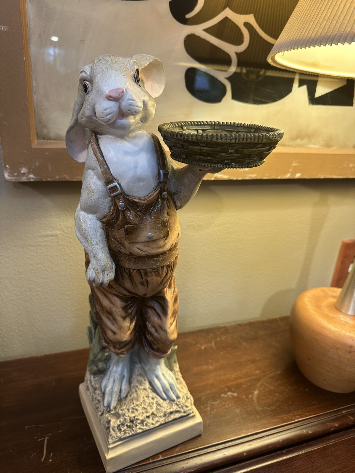 VTG 90's RAZ Imports Resin Bunny Butler Overalls Holding Tray Sculpture 17