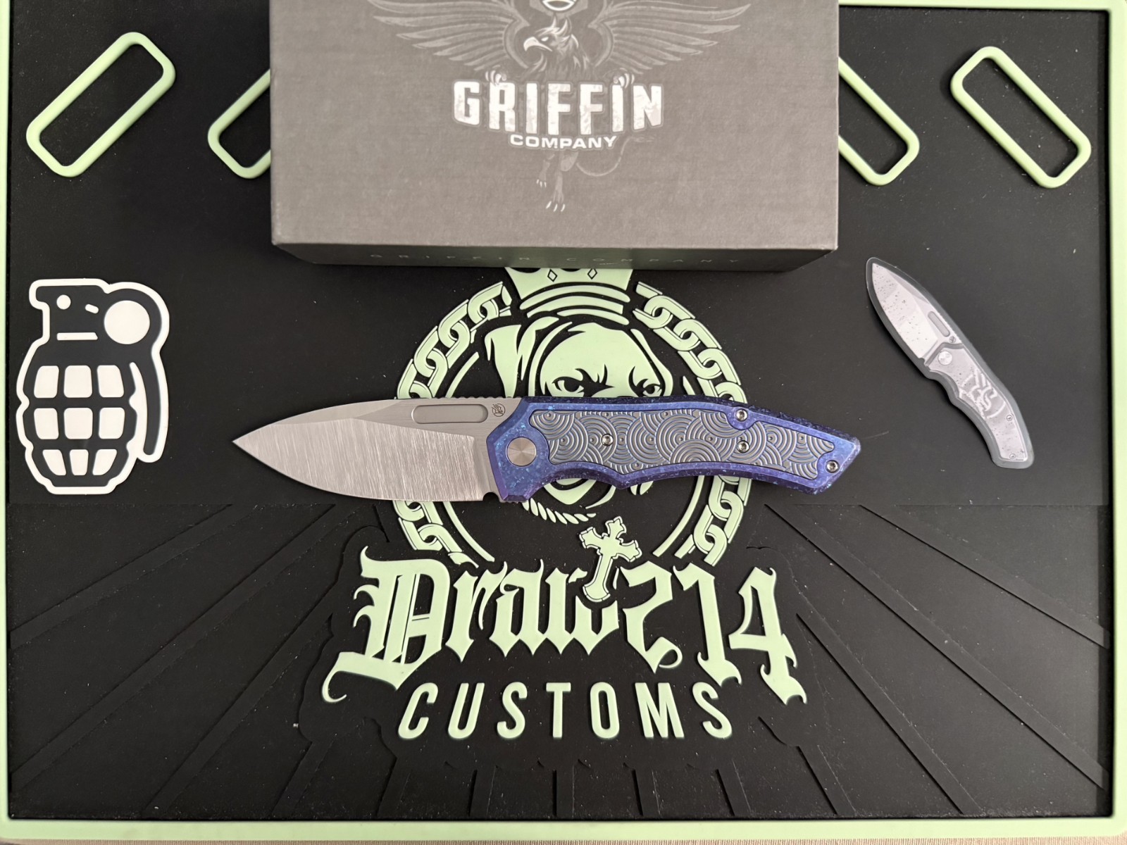 Griffin Co URBAN Scout F3.5 Folder  Belt Satin Magnacut & Blurple Crystal/SO