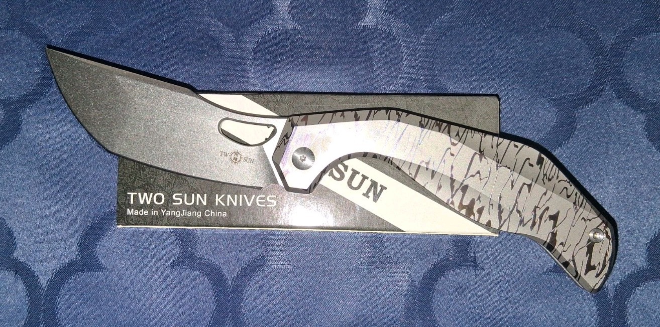 *NEW*🔥 TWO SUN Folding Knife w/14C28N Blade & Titanium Handle (TS570-14C-LINES)