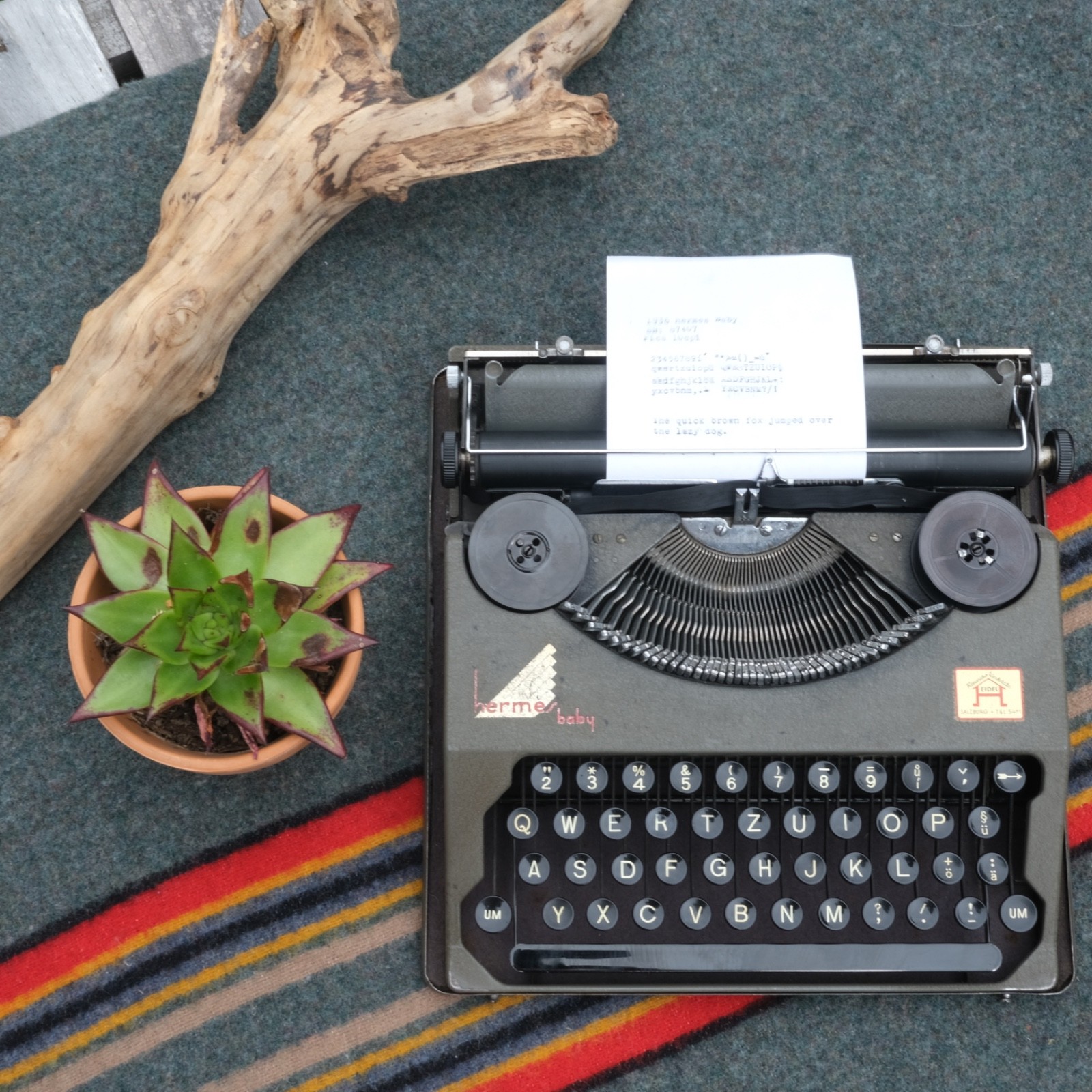 [NICE WORKING COND] 1936 Hermes Baby Field Typewriter QWERTZ Layout SN#87407