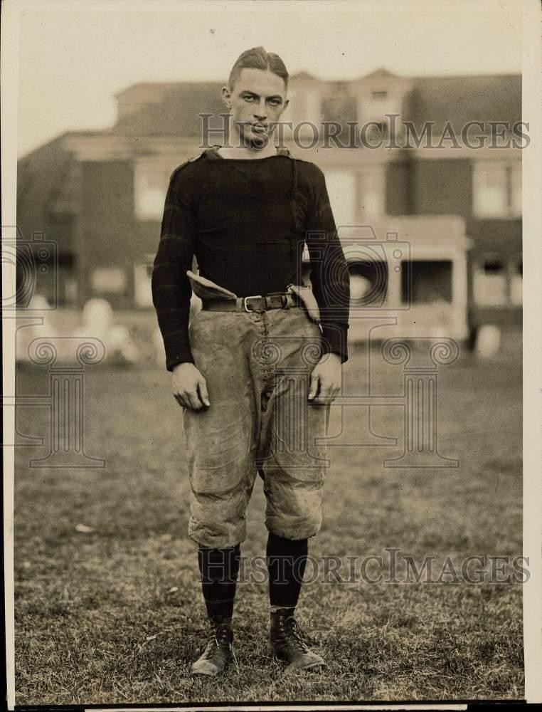 1916 Press Photo Princeton football team preparing for games. Haara quarterback