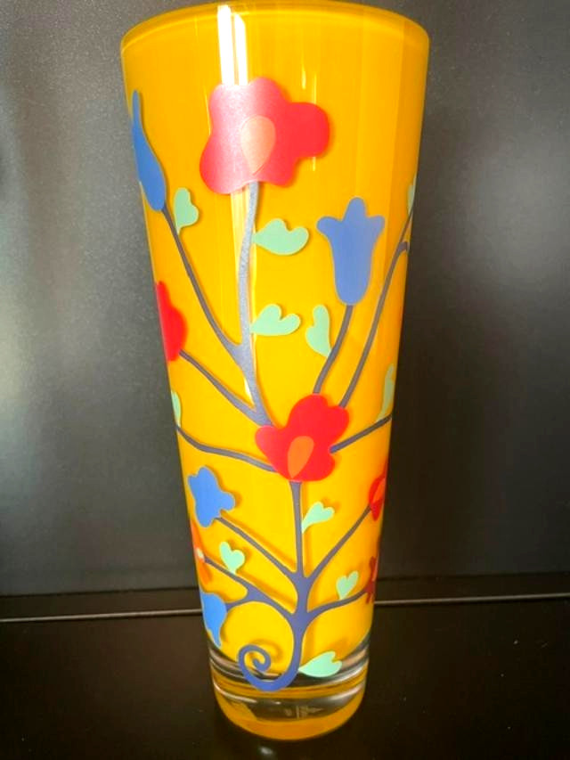 Italian Modern Yellow Glass Flower Vase By Sottsass Associati HWC Collection VTG