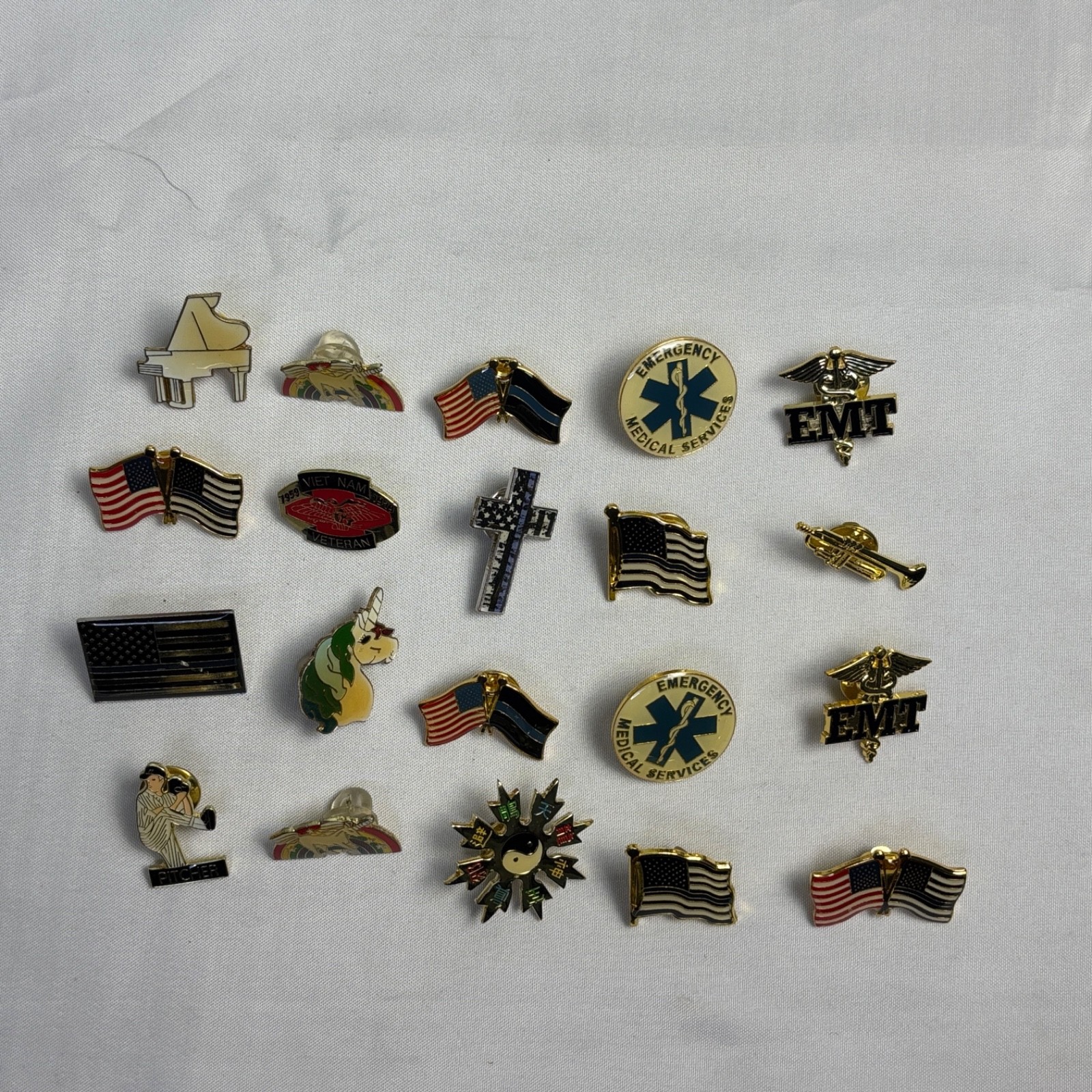 Lot Of 20 Piece Mixed Vintage And Modern Enamel Lapel Pins Lot 6