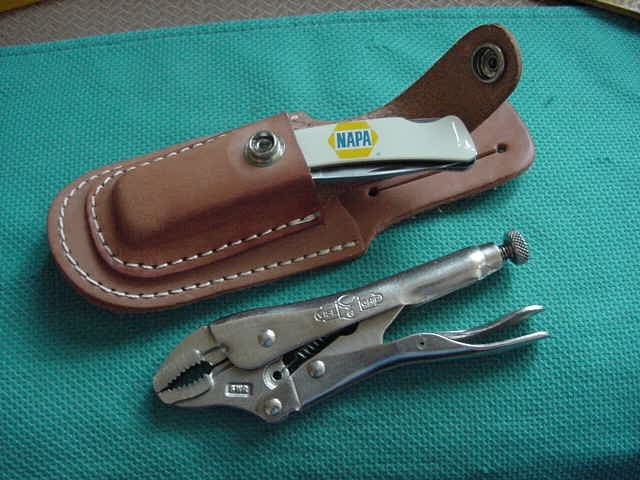 Vintage FU-dpall Petersen Dewitt Vise Grip Napa Knife Leather Belt Sheath- MINT*