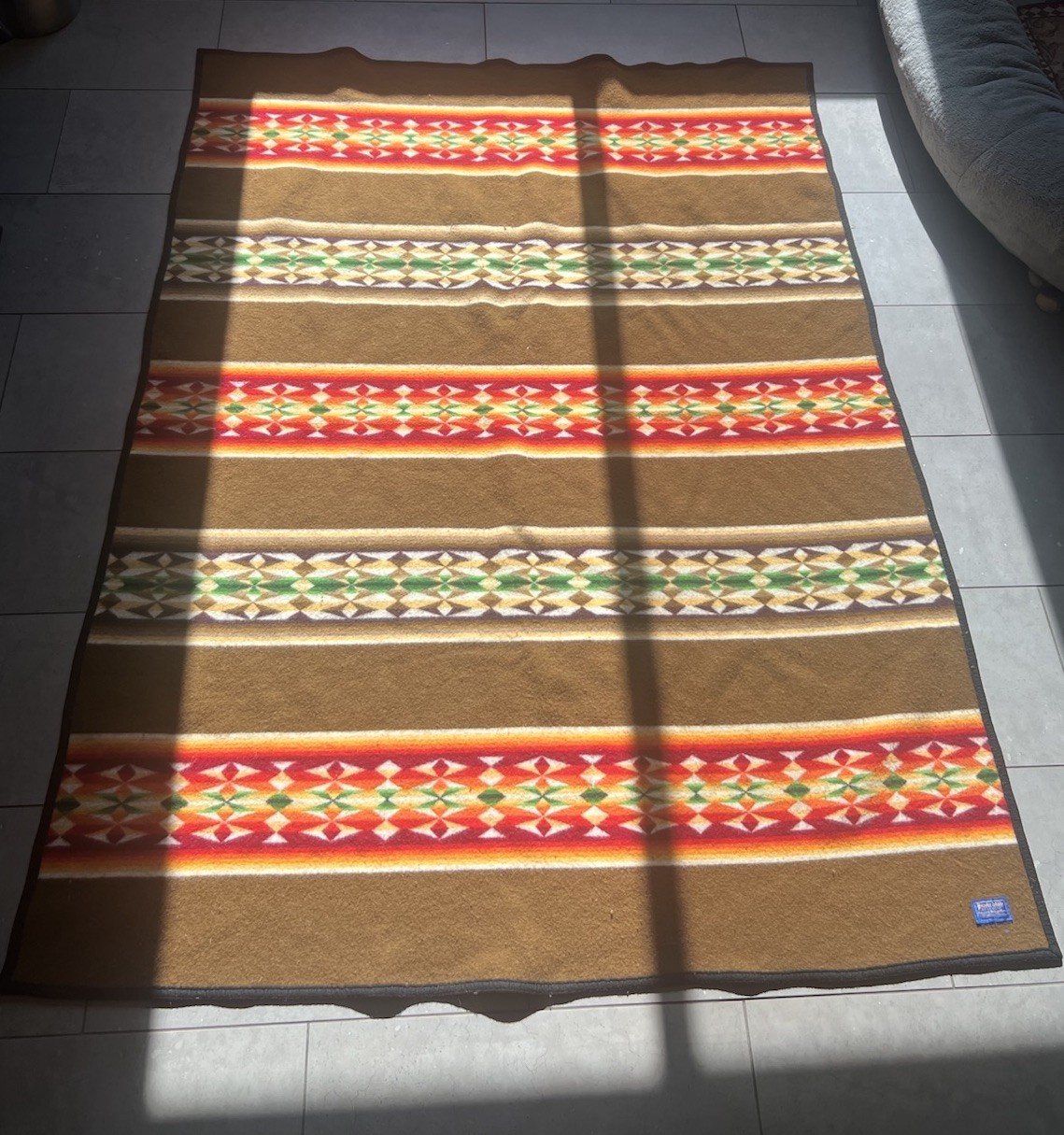 Vintage Pendleton Beaver State Robes And Shawls Wool Southwestern Blanket 74x57