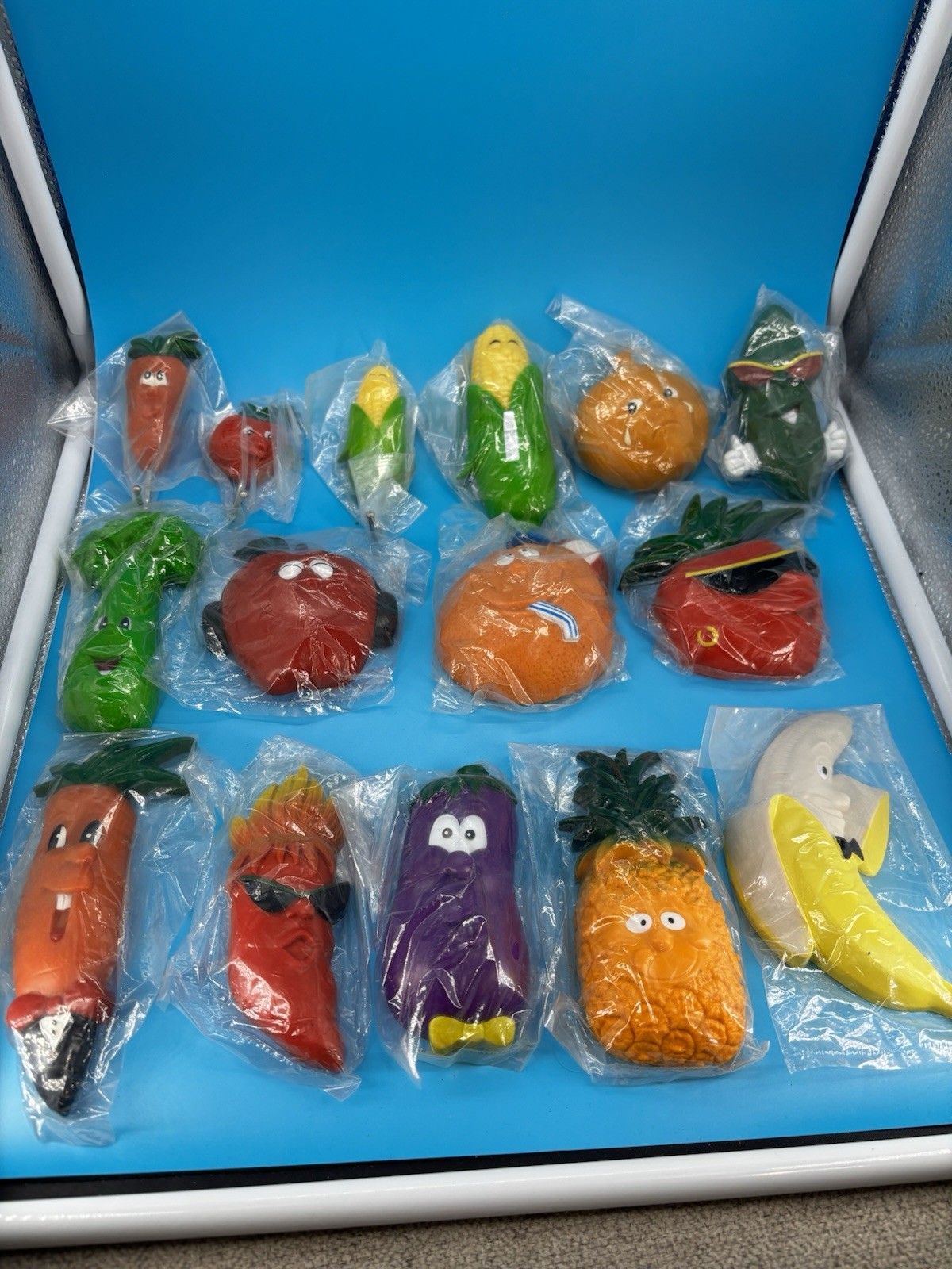 Vintage Lot ~15 Anthropomorphic Fruit Veg Plastic Fridge Magnets Sealed