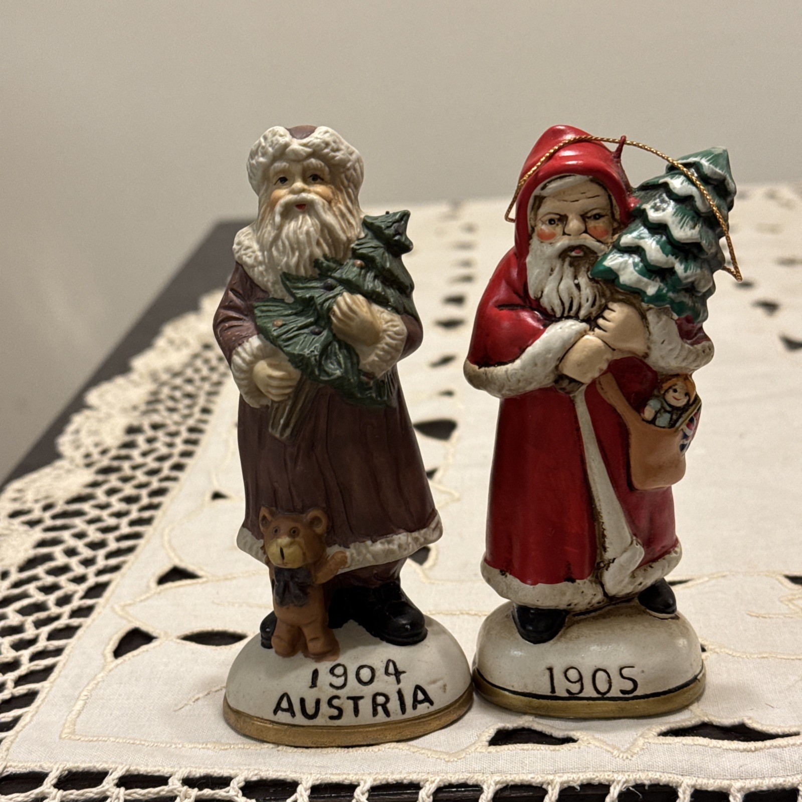 Vintage 1984 Christmas Eve Inc Memories of Santa Ornaments 4.5