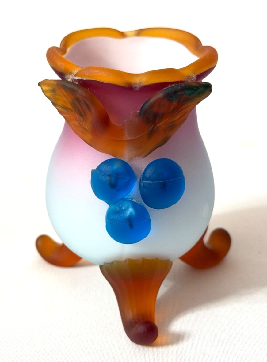Miniature Victorian Style Cased Pink Satin Basket Vase w/Applied Blueberries 3