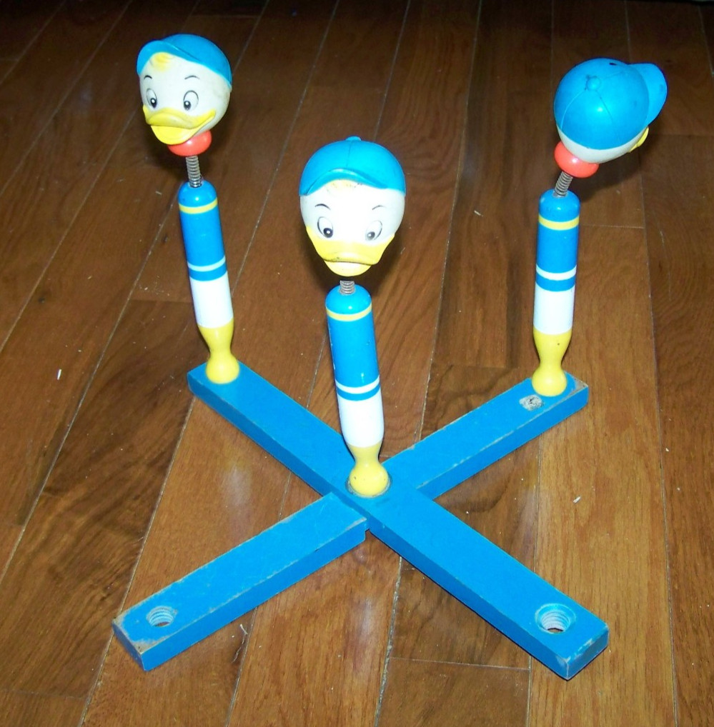 Vintage 1950s Donald Duck Nephews Ring Toss Game - incomplete
