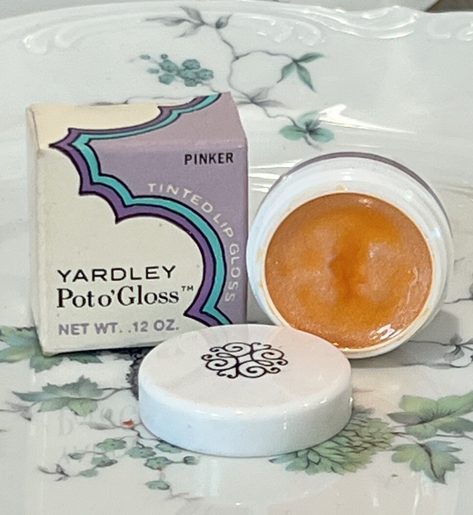 Vintage Archive Collectible 70's Yardley Pot O' Gloss Tinted Lip Scented Pinker