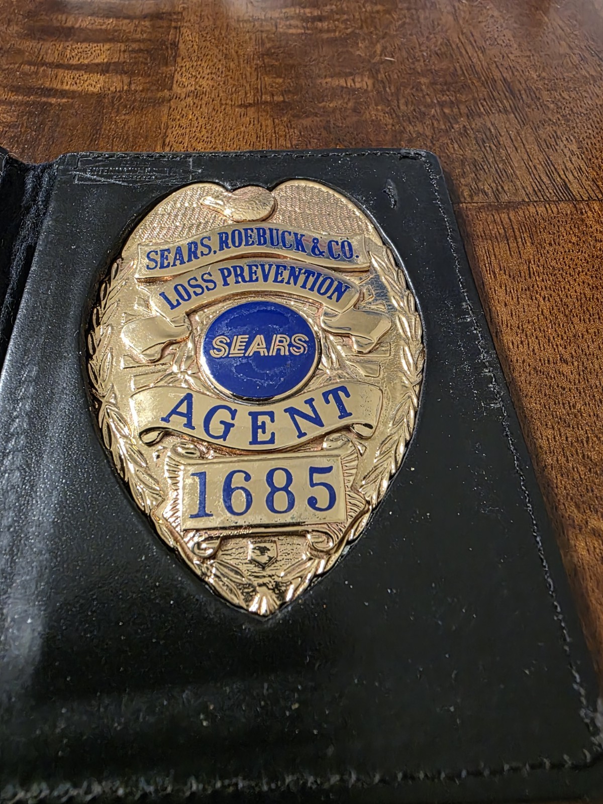 Sears Roebuck and Co. Loss Prevention Agent #1685 Badge Includes Badge Wallet