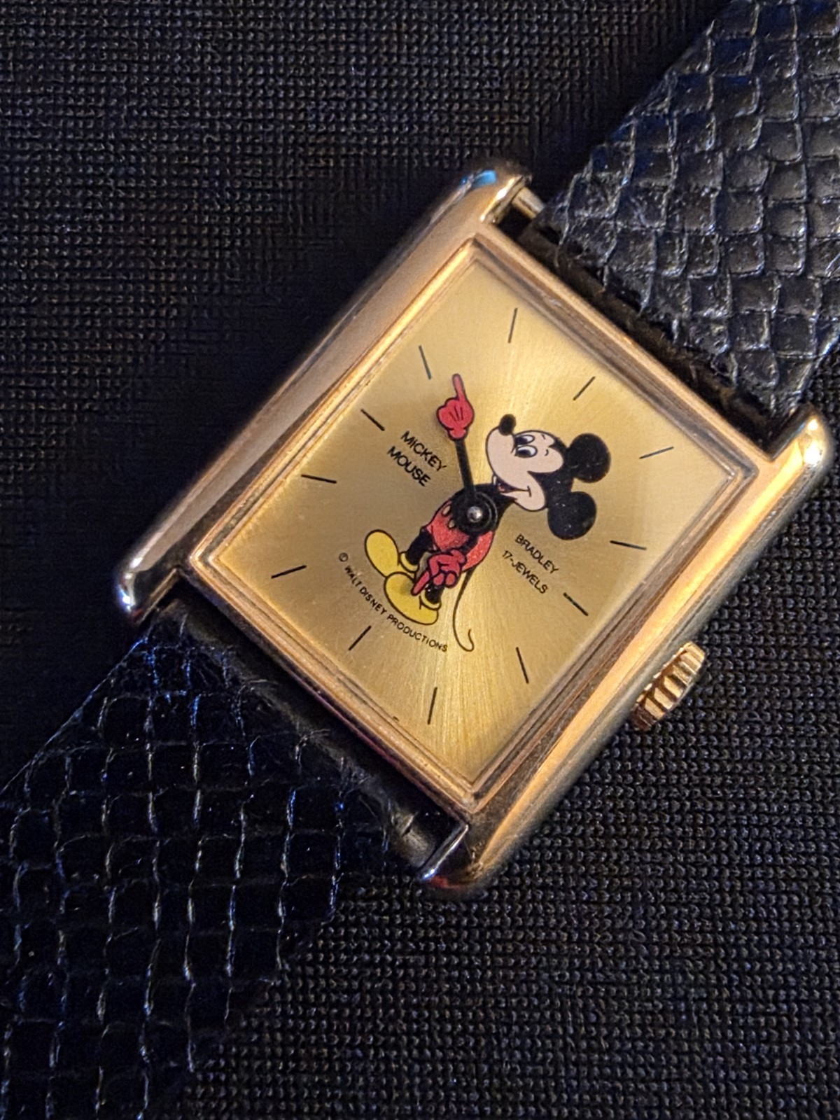 Rare NOS Vintage Bradley Mickey Mouse Women's 23mm Mechanical Watch